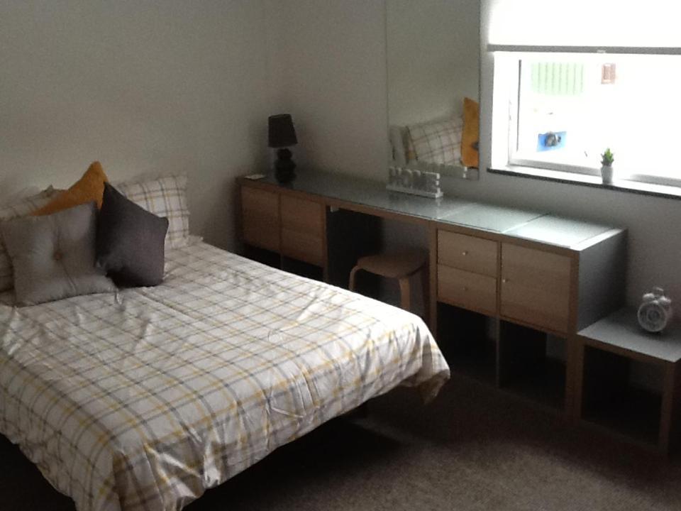 Barton Gate Farm 4*