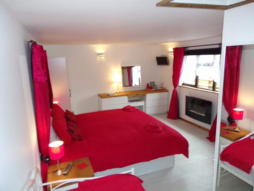 Barton Gate Farm Bed & Breakfast Bude